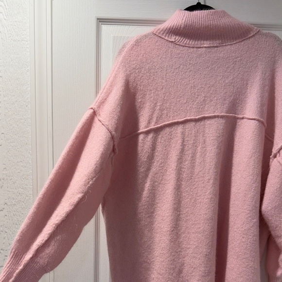 CABANA by Crown & Ivy size XL sweater light pink - Picture 3 of 4